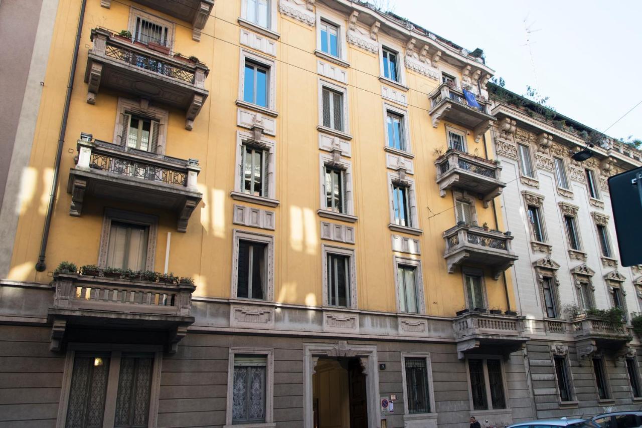 Sophisticated Near Duomo Apartment Milan